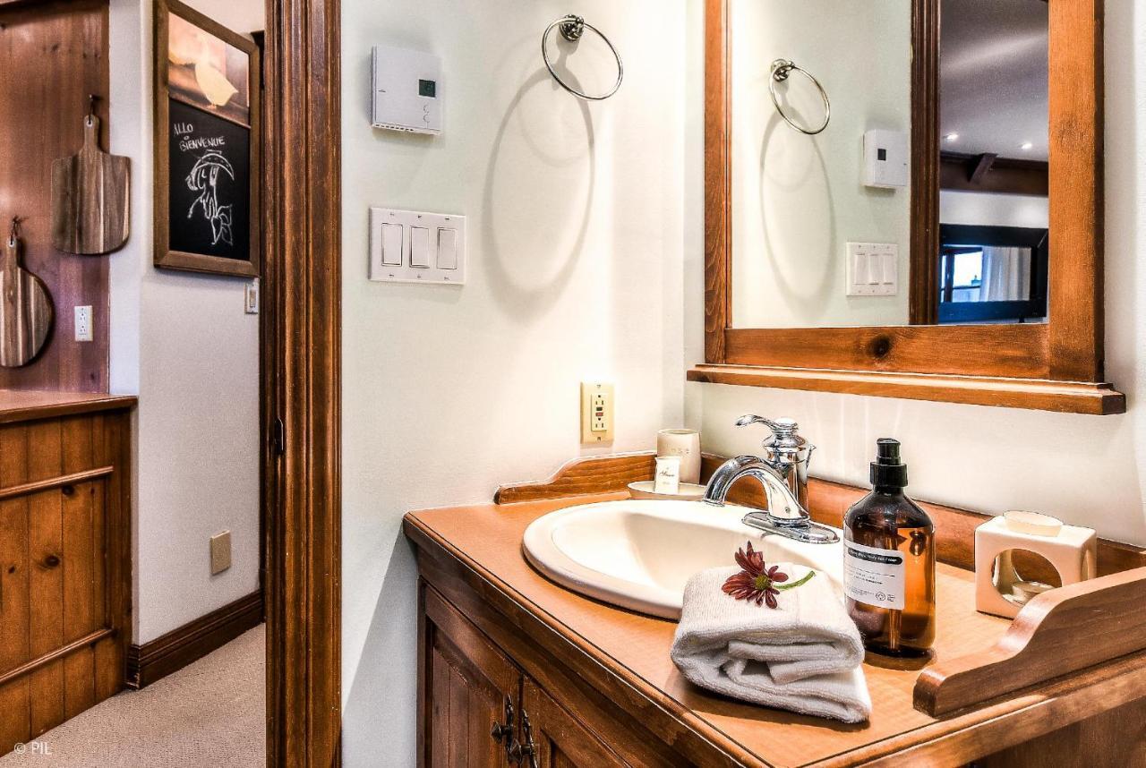 Le Plateau Ski Inout W 3Bdrs W Pool Access Mont-Tremblant Bagian luar foto
